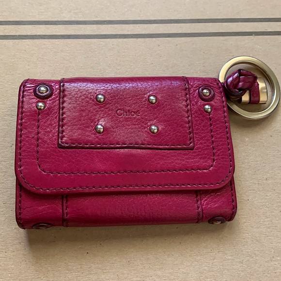 Chloe 6 key/card holder w signature mini padlock - Picture 1 of 17